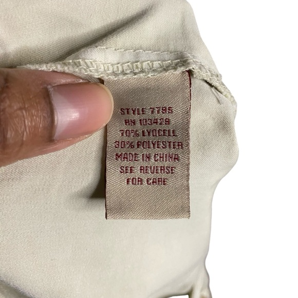 NWT Khakis & CO Women's Lightly Tan Capris Pant - Picture 6 of 11